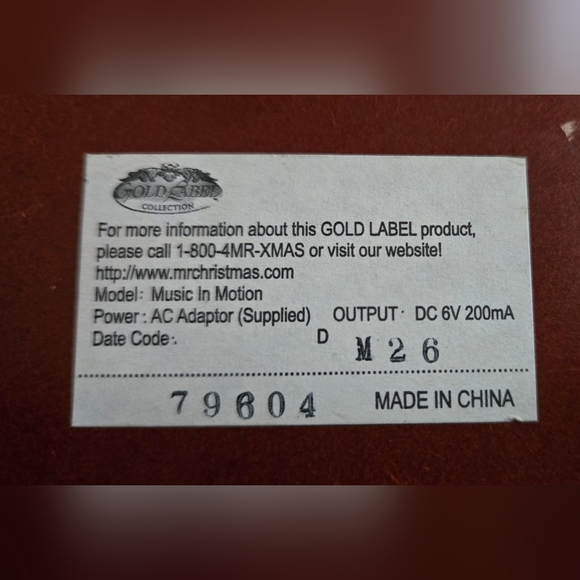 Mr Christmas vintage paper roll music box player 10"x6"x8" plays several songs - Picture 4 of 11